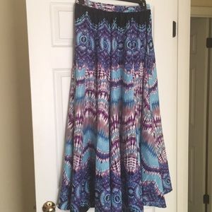 Maxi skirt